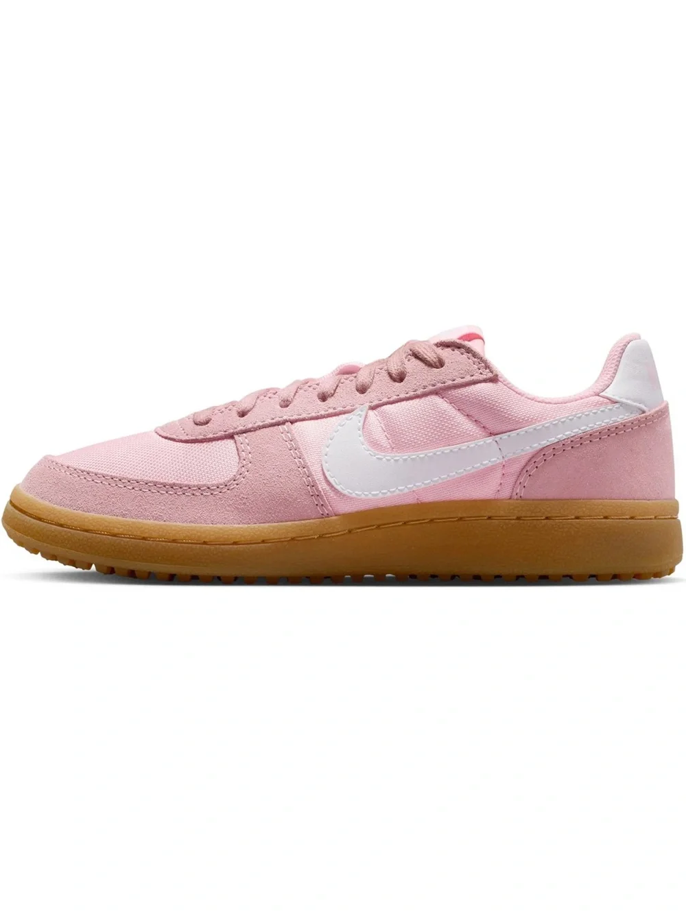Nike colorway medium
